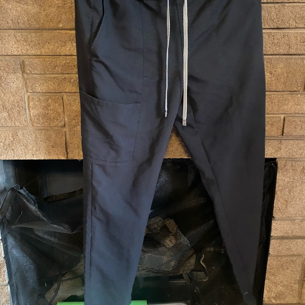 FABLETICS scrub pant